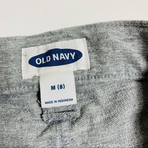 Old navy girls 8Y shorts - Picture 2 of 3